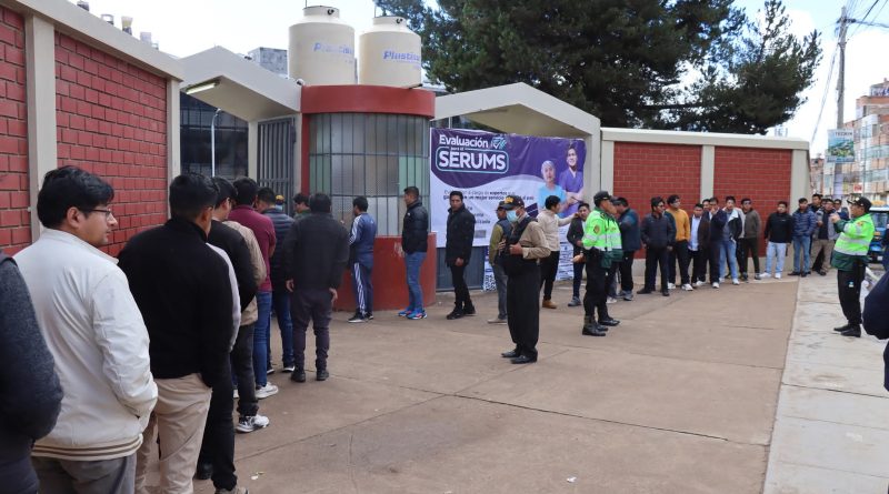 2073 Postulantes Rendirán Evaluación SERUMS 2025-II en la Ciudad de Puno