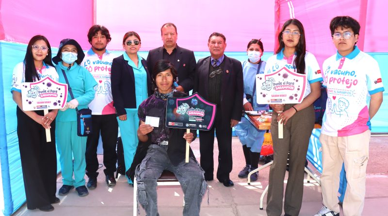 Estudiantes de la Universidad Nacional del Altiplano de Puno son protegidos contra el sarampión