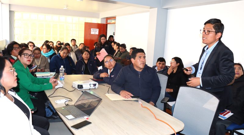 Evalúan indicadores del SIS para optimizar atención y recursos en favor de los asegurados