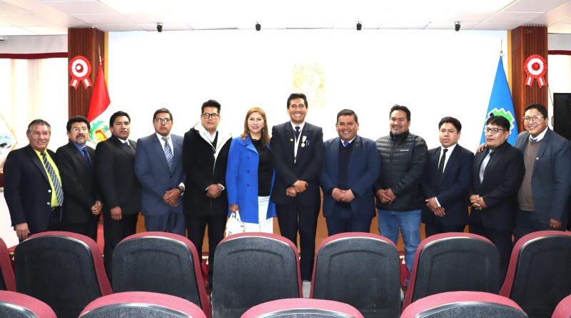 Nuevo director de la DIRESA Puno asume el desafío de fortalecer el sistema de salud regional